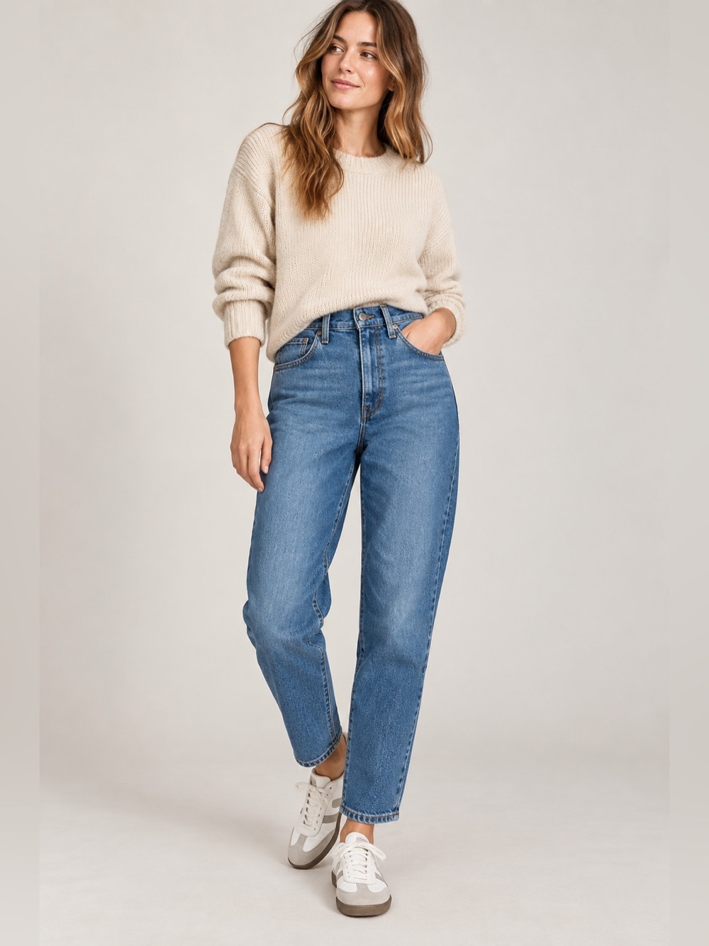 Levis New High Waisted Mom Jeans Tapered Leg